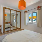 Villa Ancora - Nex To The Beach - Parking - Swimming Pool - By Bedzy