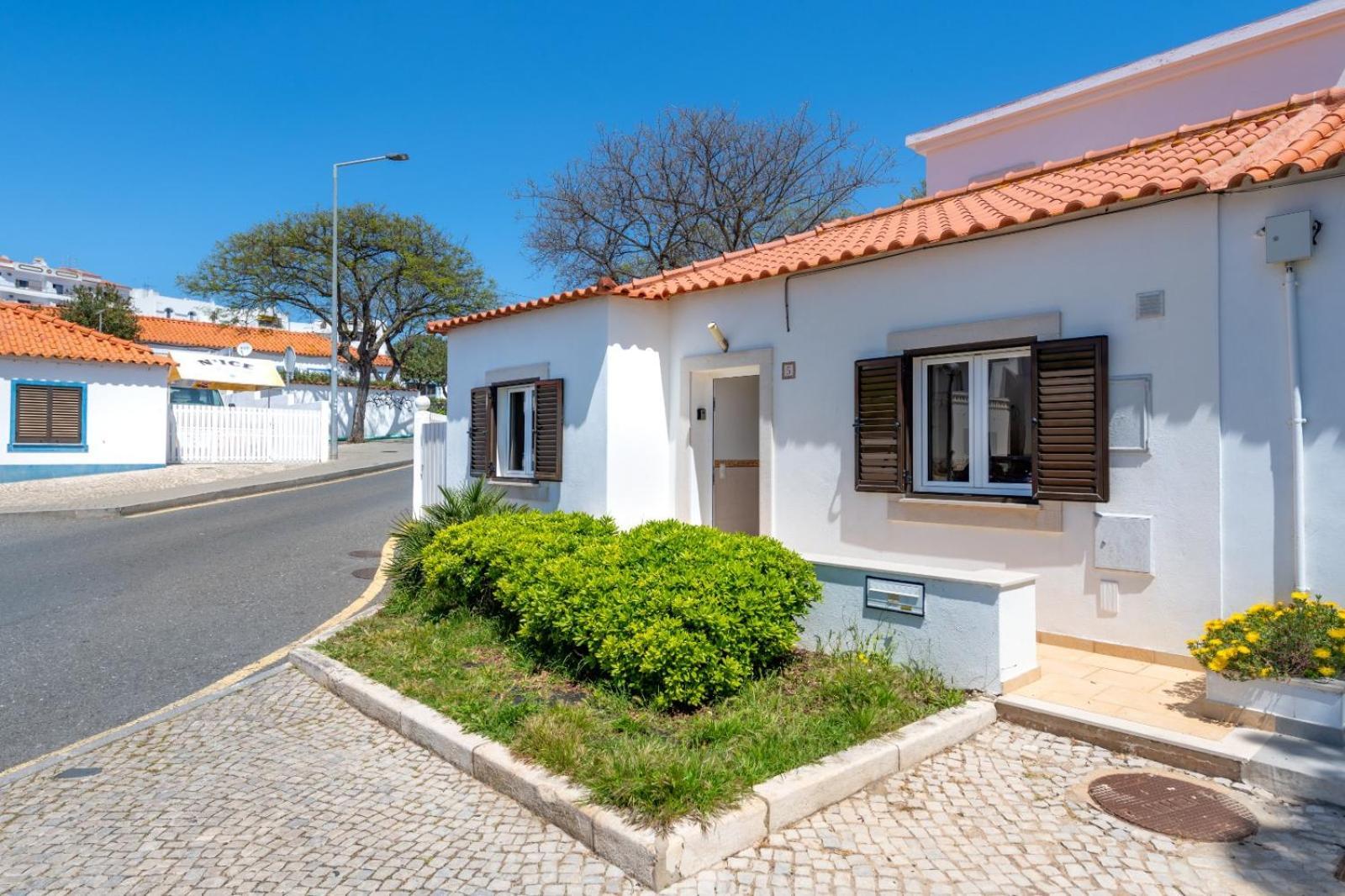 Ancora - Nex To The - Parking - Swimming Pool - By Bedzy Albufeira